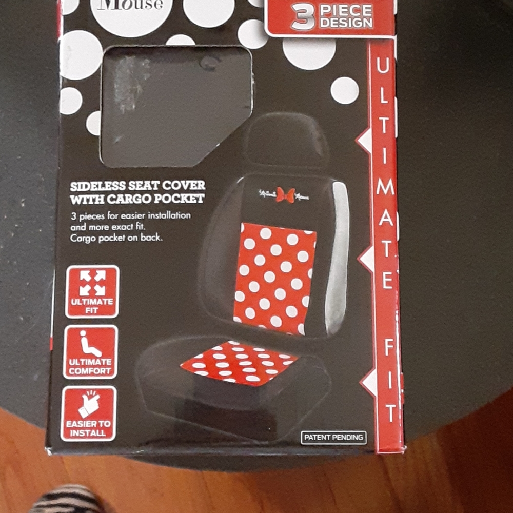 Minnie mouse seat cover
